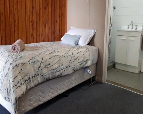 Bourke-Accommodation-Budget-Single-Room (2)