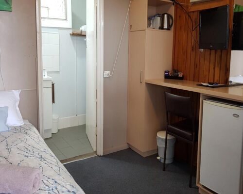 Bourke-Accommodation-Budget-Single-Room (3)