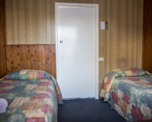 Bourke-Accommodation-Budget-Twin-Rooms (8)